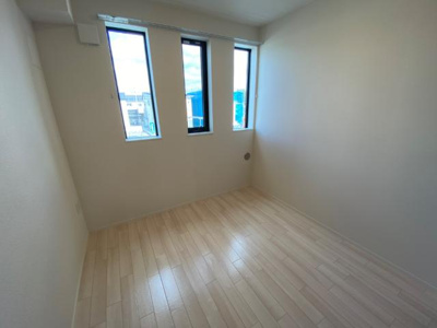 【内装】 | アベニールのざと | 室内