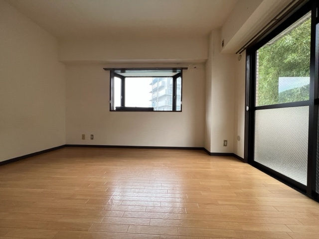 【寝室】 | サンロイヤル唐櫃 | サンロイヤル唐櫃(Good Home)