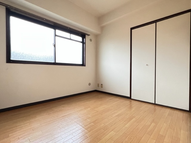 【洋室】 | サンロイヤル唐櫃 | サンロイヤル唐櫃(Good Home)