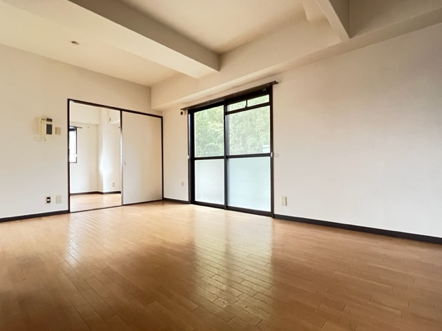 【居間・リビング】 | サンロイヤル唐櫃 | サンロイヤル唐櫃(Good Home)