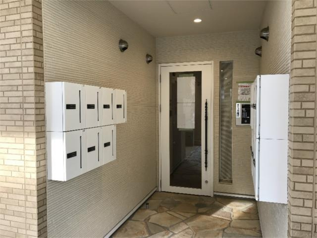 ファランドール調布のエントランス