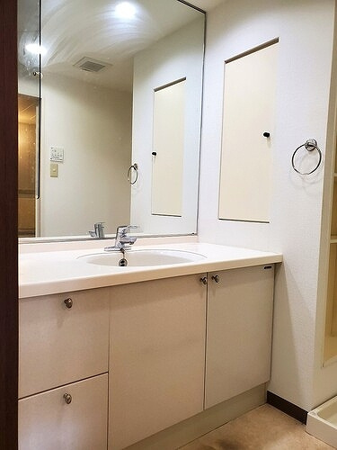 菊名レジデンシアプラザの洗面所|洗面所　※2024年6月撮影