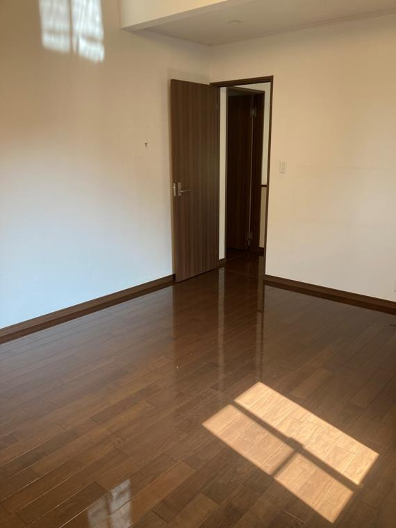 富士塚戸建の内装