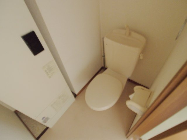 坊田ビルのトイレ