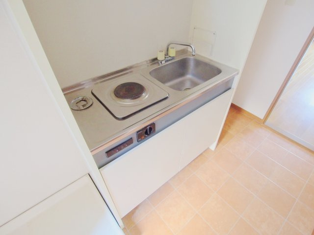 坊田ビルのキッチン