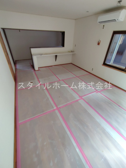【居間・リビング】 | 曙町測点戸建２