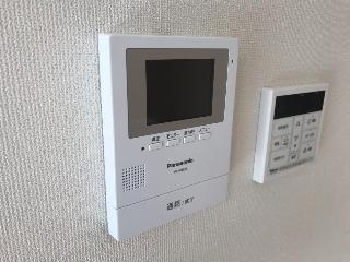 【内装】 | （仮）北区熊谷２丁目新築アパート | カメラ付インターホン（イメージ）