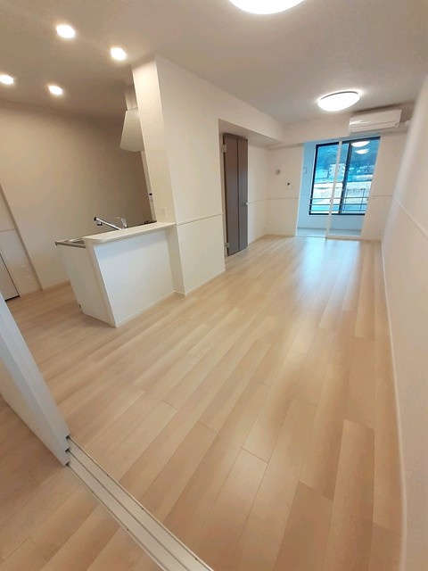 広島市安佐北区上深川町のアパートの居間・リビング