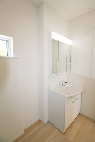 岩瀬郡鏡石町旭町　　　１号棟　　鏡石第２小学校、鏡石中学区の浴室|※同社施工例