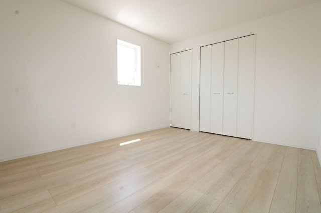 岩瀬郡鏡石町旭町　　　１号棟　　鏡石第２小学校、鏡石中学区の洋室|※同社施工例