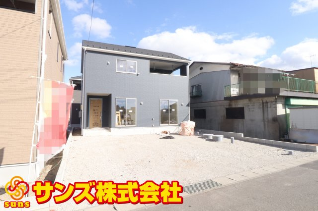 岩瀬郡鏡石町旭町　　　１号棟　　鏡石第２小学校、鏡石中学区の外観|南西側から見た外観