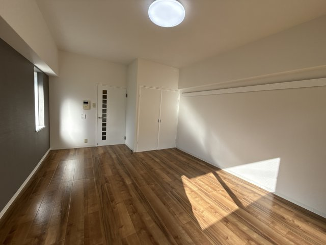 メゾンデール本町の居間・リビング