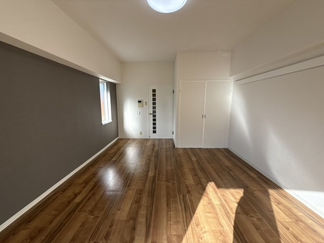 メゾンデール本町の居間・リビング