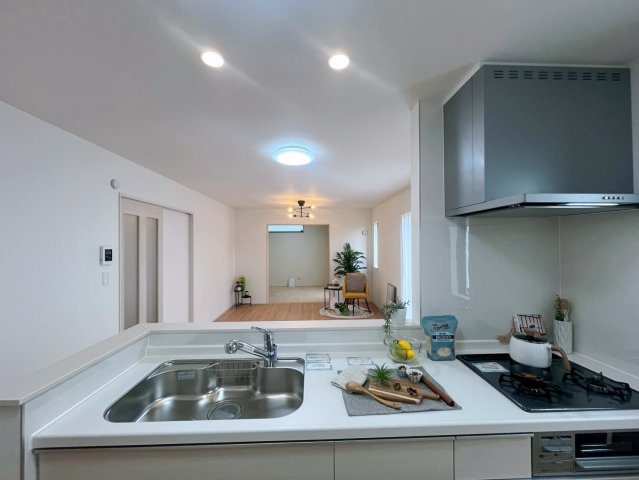 ハートフルタウン沖縄市古謝　全1棟のキッチン