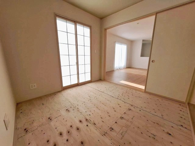 ハートフルタウン沖縄市古謝　全1棟の和室|5.2帖