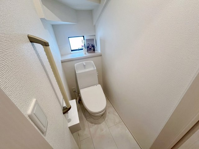 ハートフルタウン沖縄市古謝　全1棟のトイレ