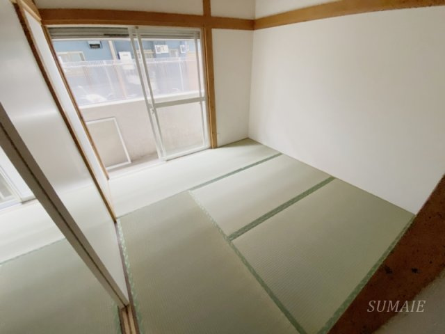 コーポスズキの和室|4畳の和室です☆