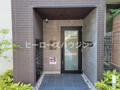 【エントランス】 | リアコート阪大前