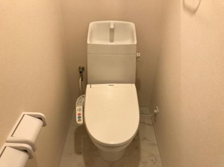 【トイレ】 | （仮）スターテラスⅡ下岡本町新築アパート | シャワー付トイレ