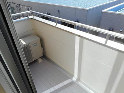 【バルコニー】 | サウスパークⅡ | 外からの目が気にならないバルコニーで洗濯物が干せます