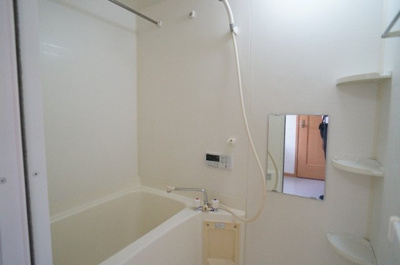 【浴室】 | ファミリーヌⅡ | お風呂で日々の疲れを落としましょう