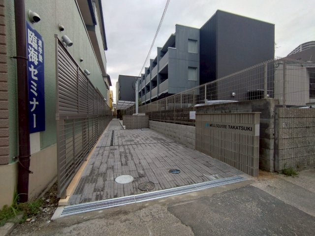 【駐車場】 | ウェルスクエア高槻