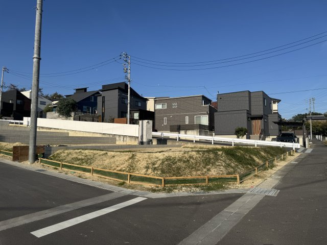 日進市藤塚六丁目 A区画の前面道路含む現地写真