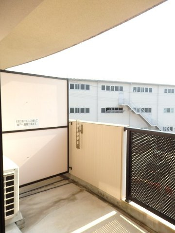 サニーヒルズＫのバルコニー|広々としたバルコニーです