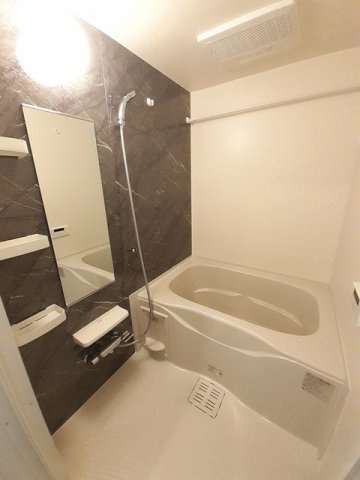 シャンス　アンの浴室|落ち着いた空間のお風呂です