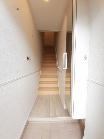 ベル　ヴィオラ　ドゥの玄関|明るい玄関です