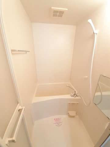 エスポワールの浴室|きれいなお風呂です