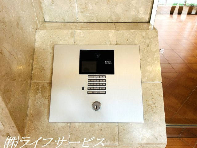 【防犯設備】 | キングスクエア北大阪パークフェリスⅡ番館 | 安心のオートロックマンション