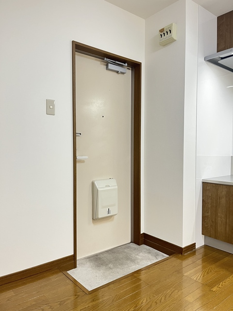 光彩館の玄関