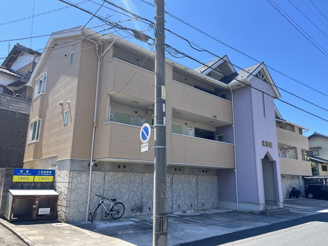 光彩館の外観