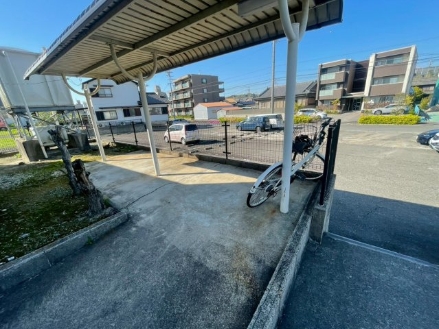 リバーサイドJ1の外観