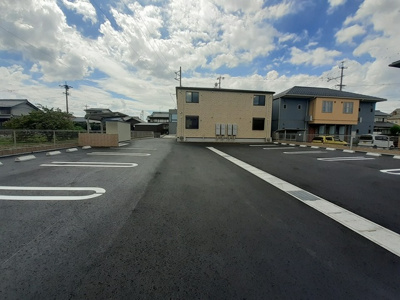 【駐車場】 | ベルファミーユⅦ