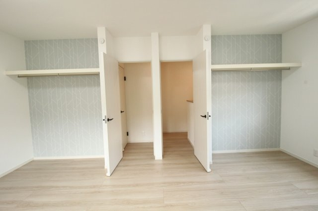 福井町　新築戸建の収納|2F　南.・南西の部屋　5.5帖+5.5帖