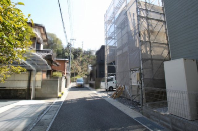 福井町　新築戸建の前面道路含む現地写真