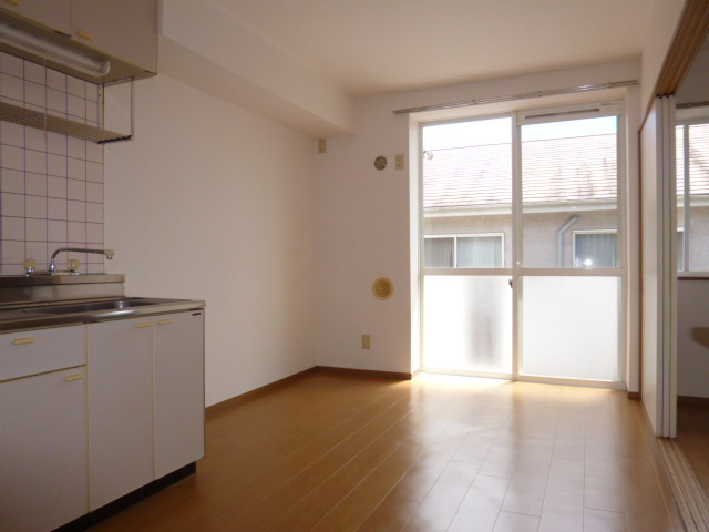 サンスクエアーＥの居間・リビング