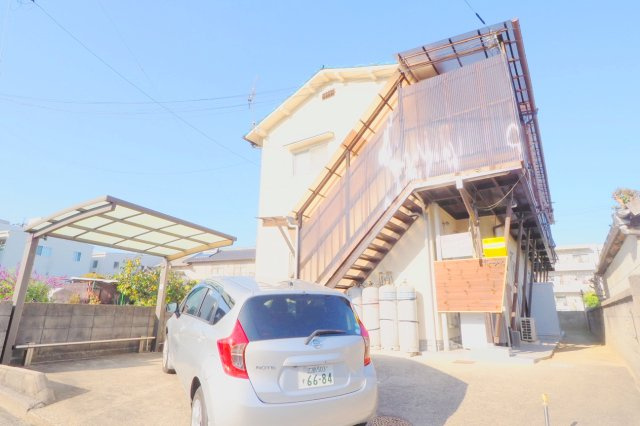 ＰｈｏｅｎｉｘーＫ（ポエニクスーケイ）の外観