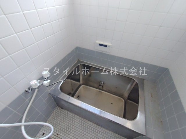 曙町測点戸建２の浴室