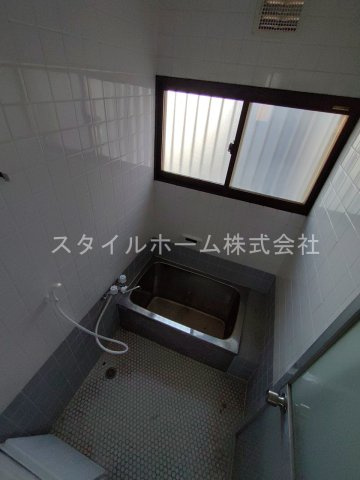 曙町測点戸建２の浴室