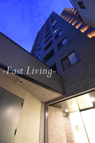 GRAN PASEO 市谷甲良町のエントランス