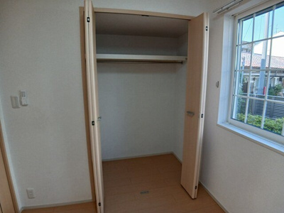 【収納】 | スミスガーデンα | こまごまとしたものを収納できそうですね