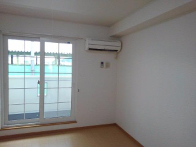 メゾン　ＩＮＯＵＥの居間・リビング|居室・リビング