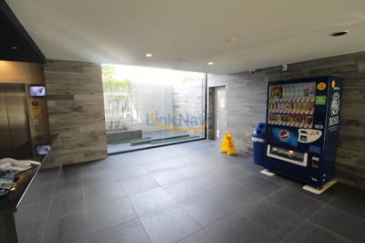 【エントランス】 | エスライズ新大阪フロント