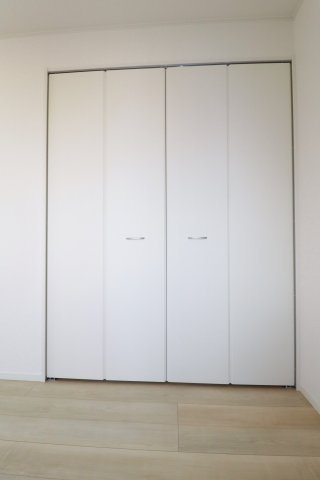 岩瀬郡鏡石町旭町　　　２号棟　　鏡石第２小学校、鏡石中学区の収納