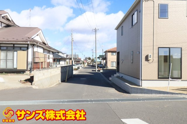 岩瀬郡鏡石町旭町　　　２号棟　　鏡石第２小学校、鏡石中学区の前面道路含む現地写真|西側前面道路