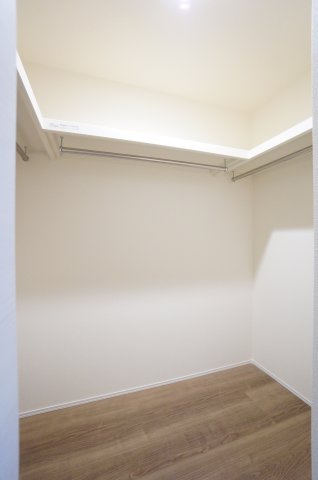 リーブルガーデン武豊町冨貴市場　3号棟の収納|たっぷり収納可能で衣替えにも便利です。