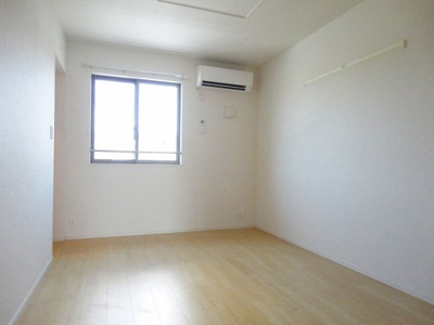 【内装】 | アビエンテ